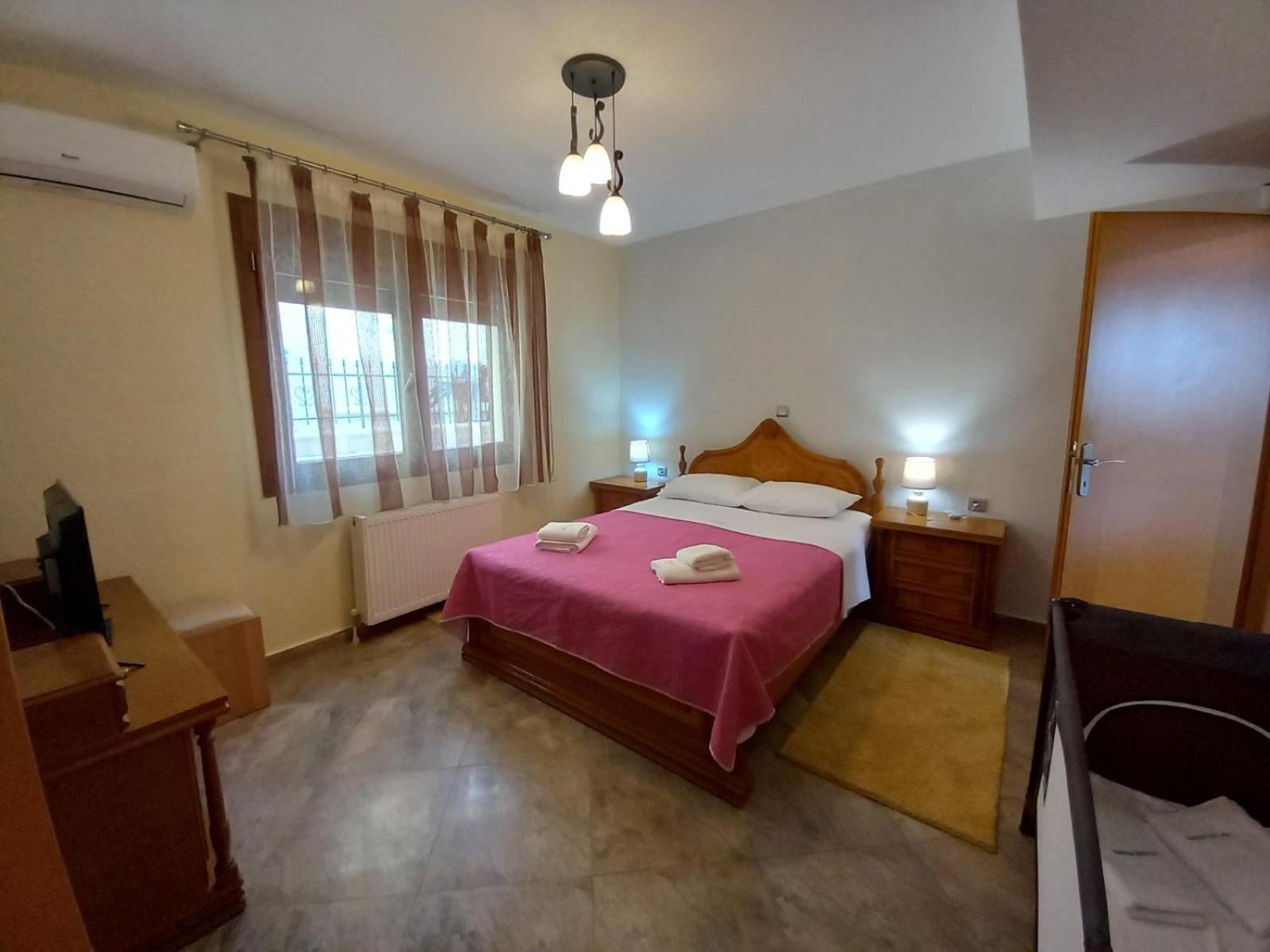 Peramos Rent House Appartement Néa Péramos Buitenkant foto