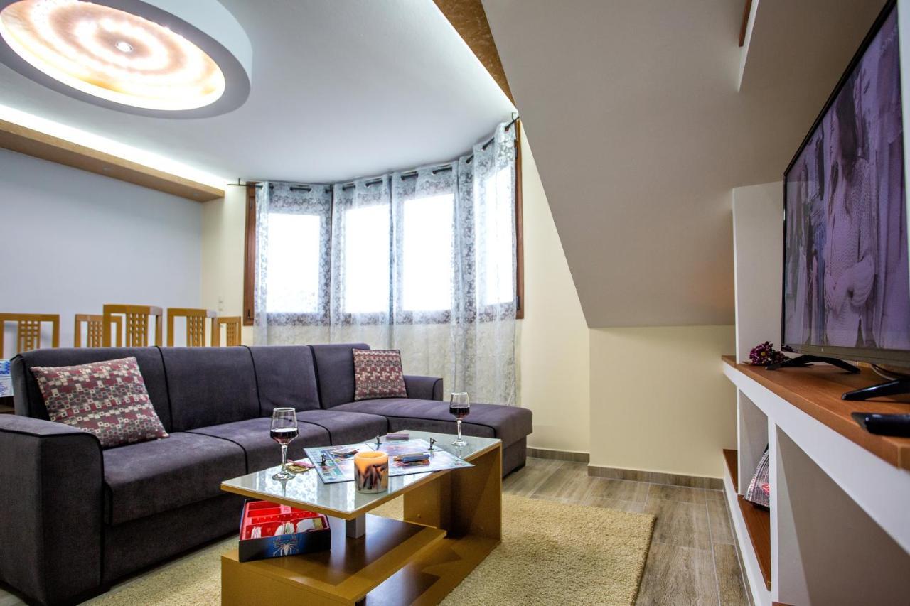 Peramos Rent House Appartement Néa Péramos Buitenkant foto
