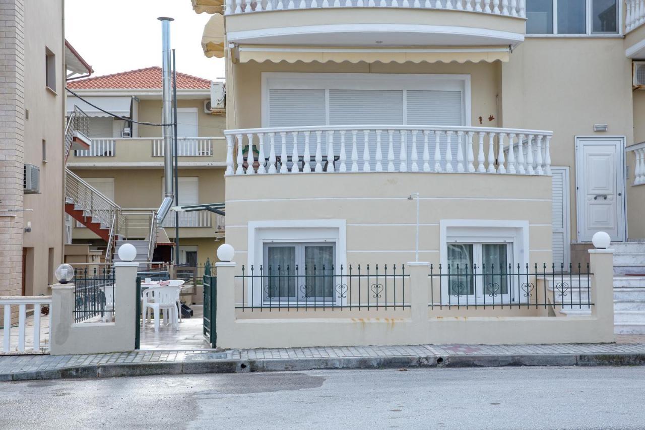 Peramos Rent House Appartement Néa Péramos Buitenkant foto