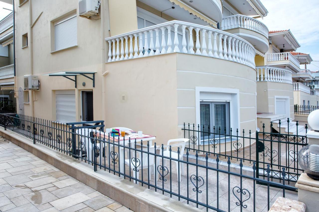 Peramos Rent House Appartement Néa Péramos Buitenkant foto