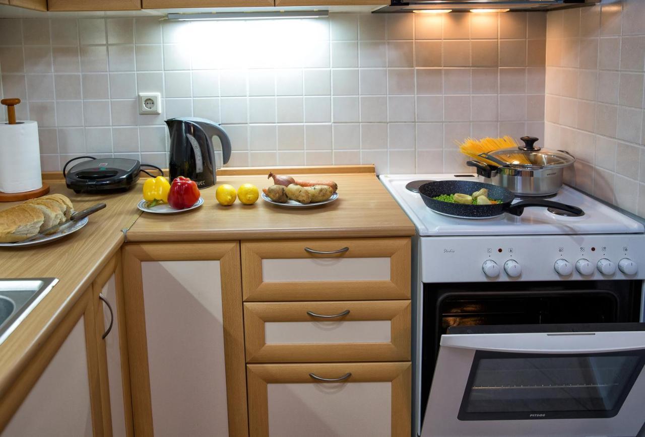 Peramos Rent House Appartement Néa Péramos Buitenkant foto
